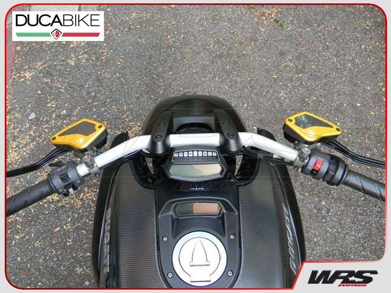 ฝาครอบกระปุกน้ำมันเบรค คลัทช์ Ducabike สำหรับ Diavel 2011+