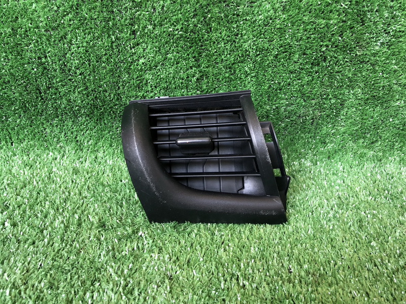 ช่องลมแอร์รถยนต์