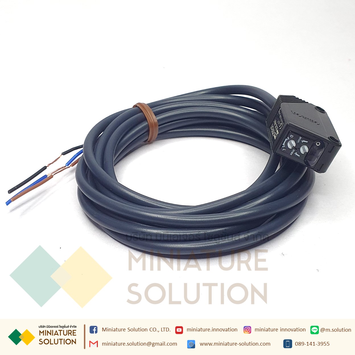 OMRON photoelectric switch E3Z-D61 E3Z-D62 E3Z-D81 E3Z-D82 E3Z-R61 เซ็นเซอร์ Photoelectric Sensors