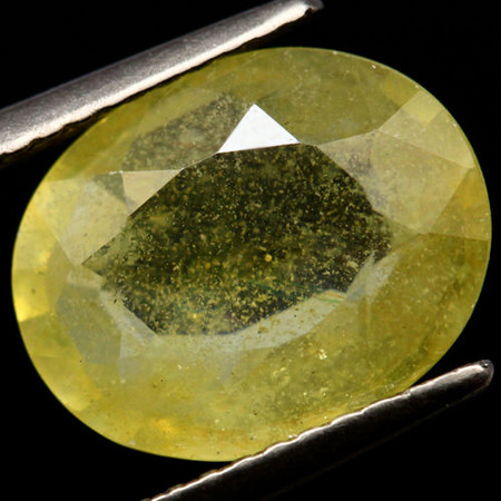 บุษราคัมอัฟริกา (Sapphire) 4.50 กะรัต