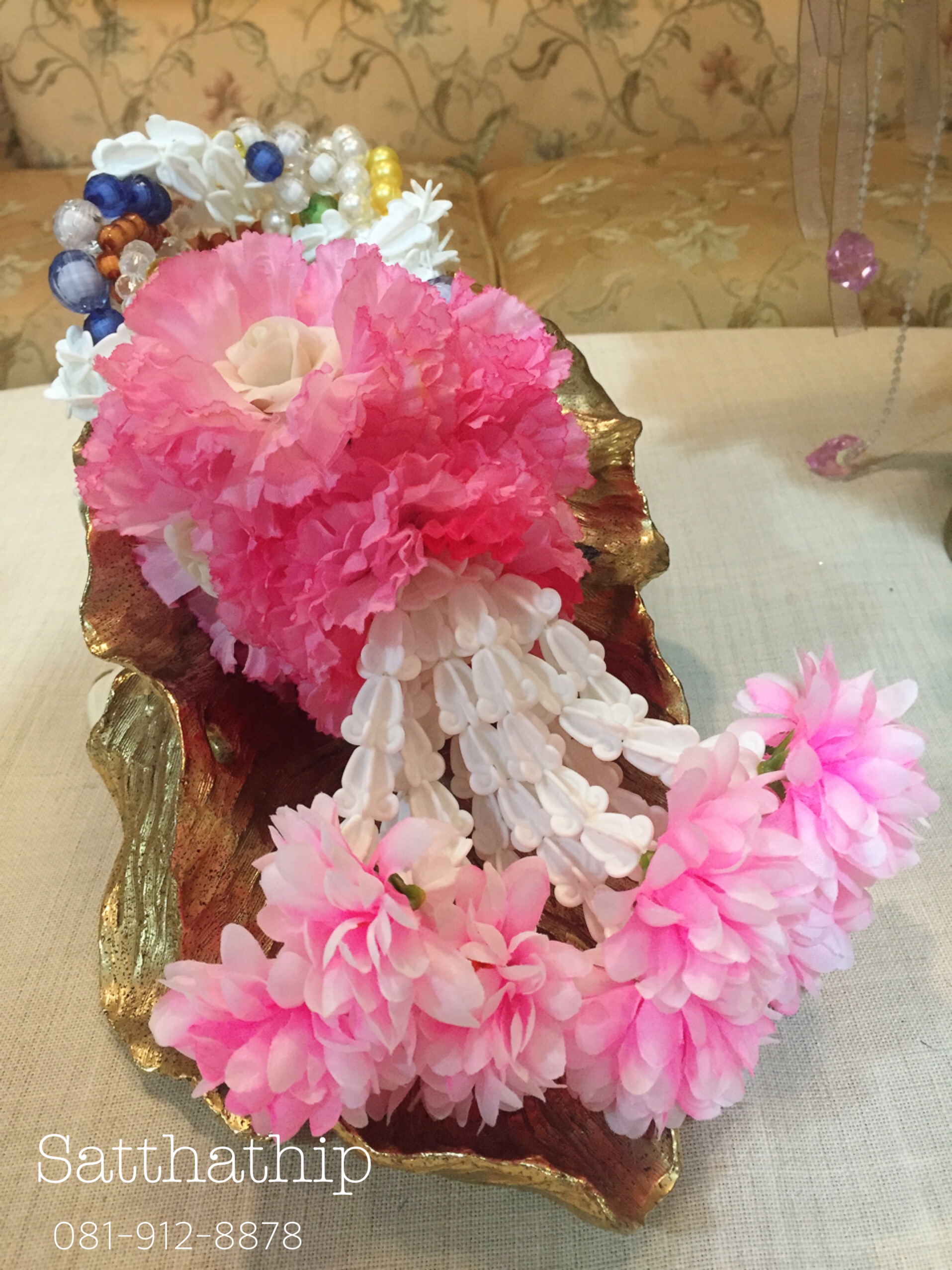 พวงมาลัยลูกปัดหลากสี - Garland