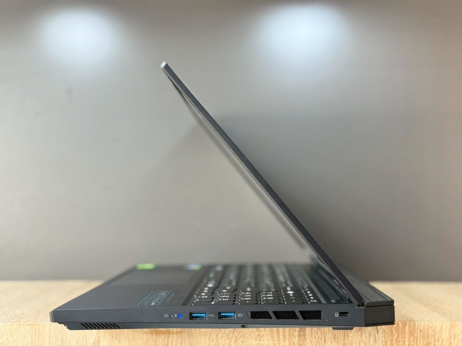 ACER PREDATOR HELIOS NEO 16 PHN16-72-55NZ (ABYSSAL BLACK)