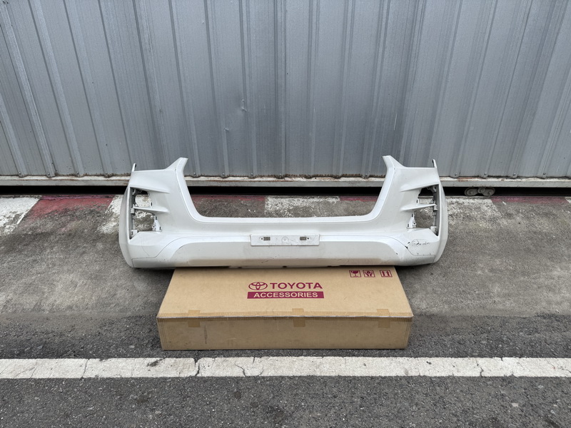 กันชนหน้า ตัวสูง Isuzu D-max 2020-2023