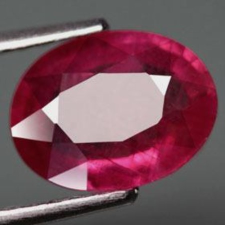 พลอยทับทิม (Ruby) 3.45 กะรัตสีแดงชมพู