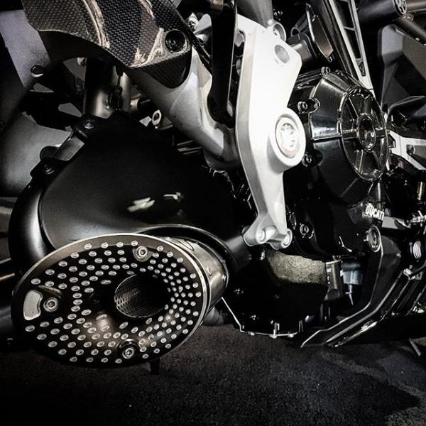 ท่อ Termignoni สำหรับ Ducati X-diavel (For Exhibition only)