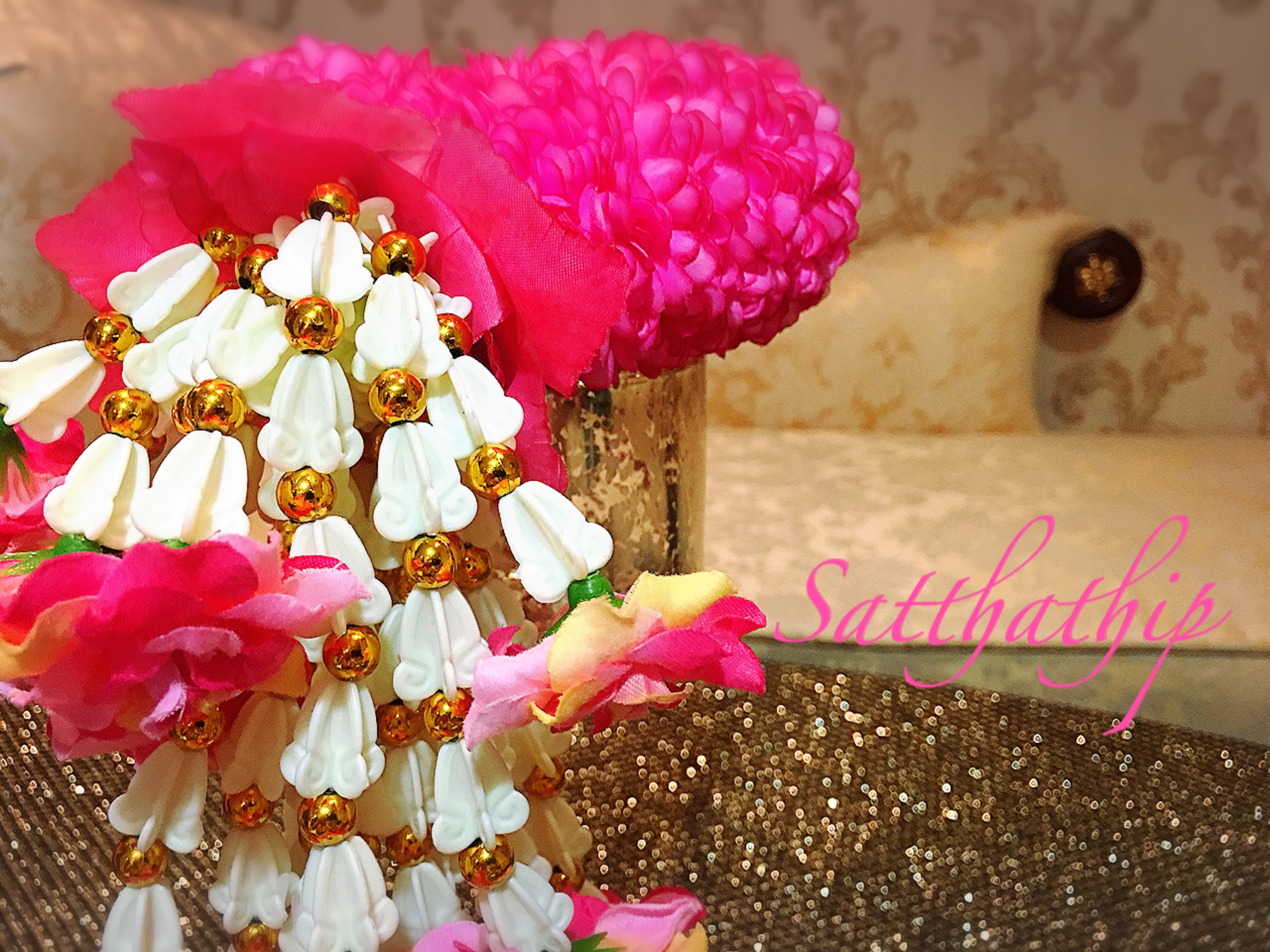 พวงมาลัยผ้า - พวงมาลัยดอกมัม ประดิษฐ์ - พวงมาลัยถวายศาลพระภูมิ - Fabric Garland