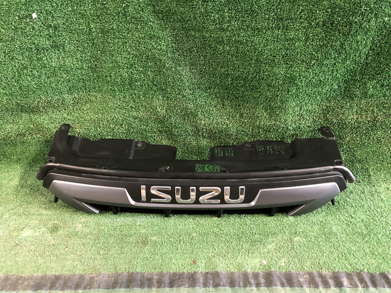 กระจังหน้า Isuzu D-max 2020-2022