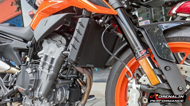 การ์ดหม้อน้ำ Evotech สำหรับ Duke 790 2018+