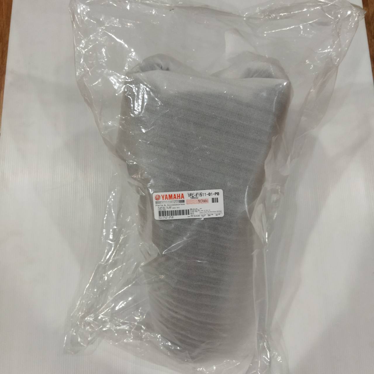 บังโคลนหน้าสีดำ SPARK115i 2013 อะไหล่แท้ YAMAHA 1FC-F1511-01-P0