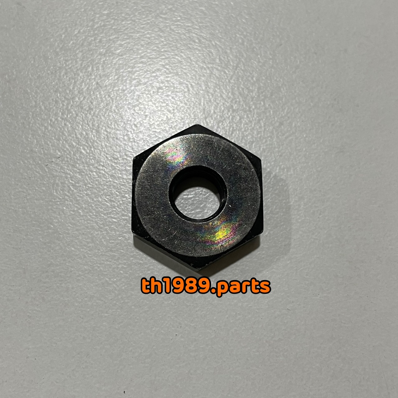 น๊อตชามคลัทหลัง MIO , FINO คาร์บู , NOUVO MX อะไหล่แท้ YAMAHA 90170-10317