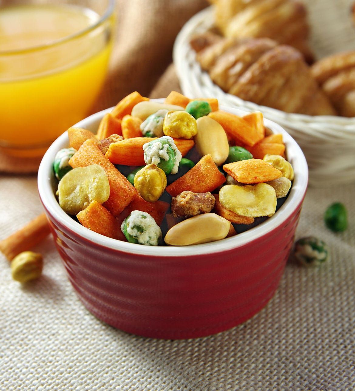 Party Snack ตรา ทองการ์เด้น ขนาด 180 กรัม. (05-6097)