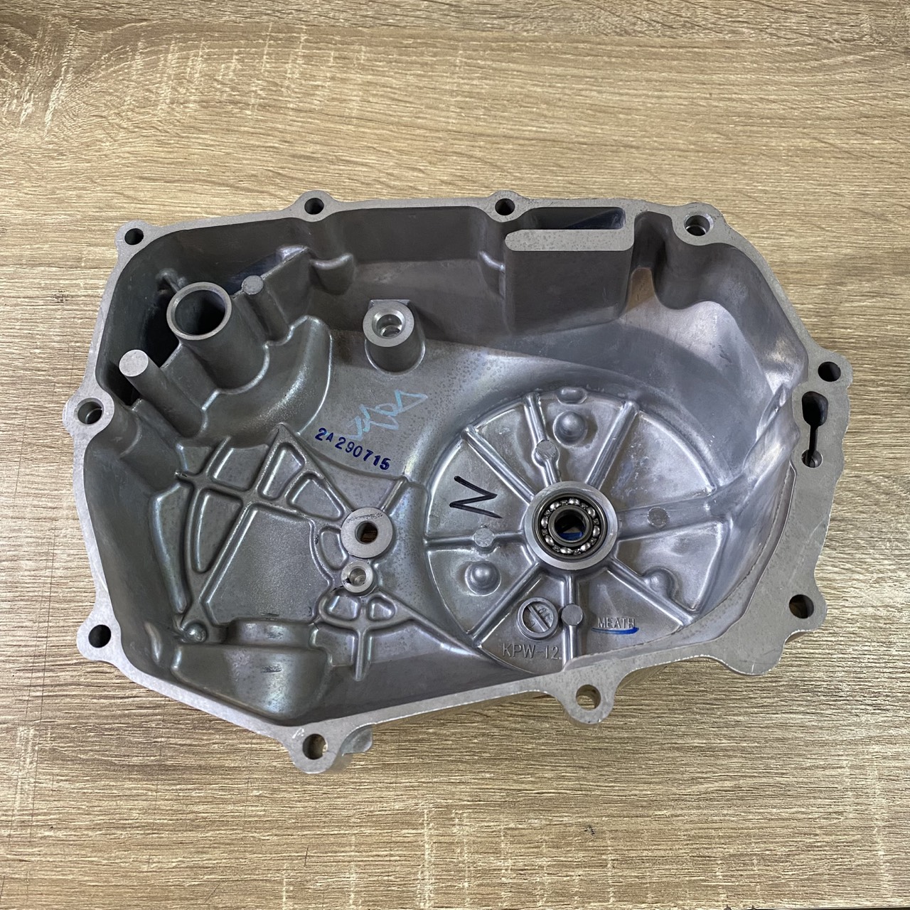 11330-KPW-901 ฝาครอบแคร้งเครื่องด้านขวา DREAM125 2007 อะไหล่แท้ HONDA