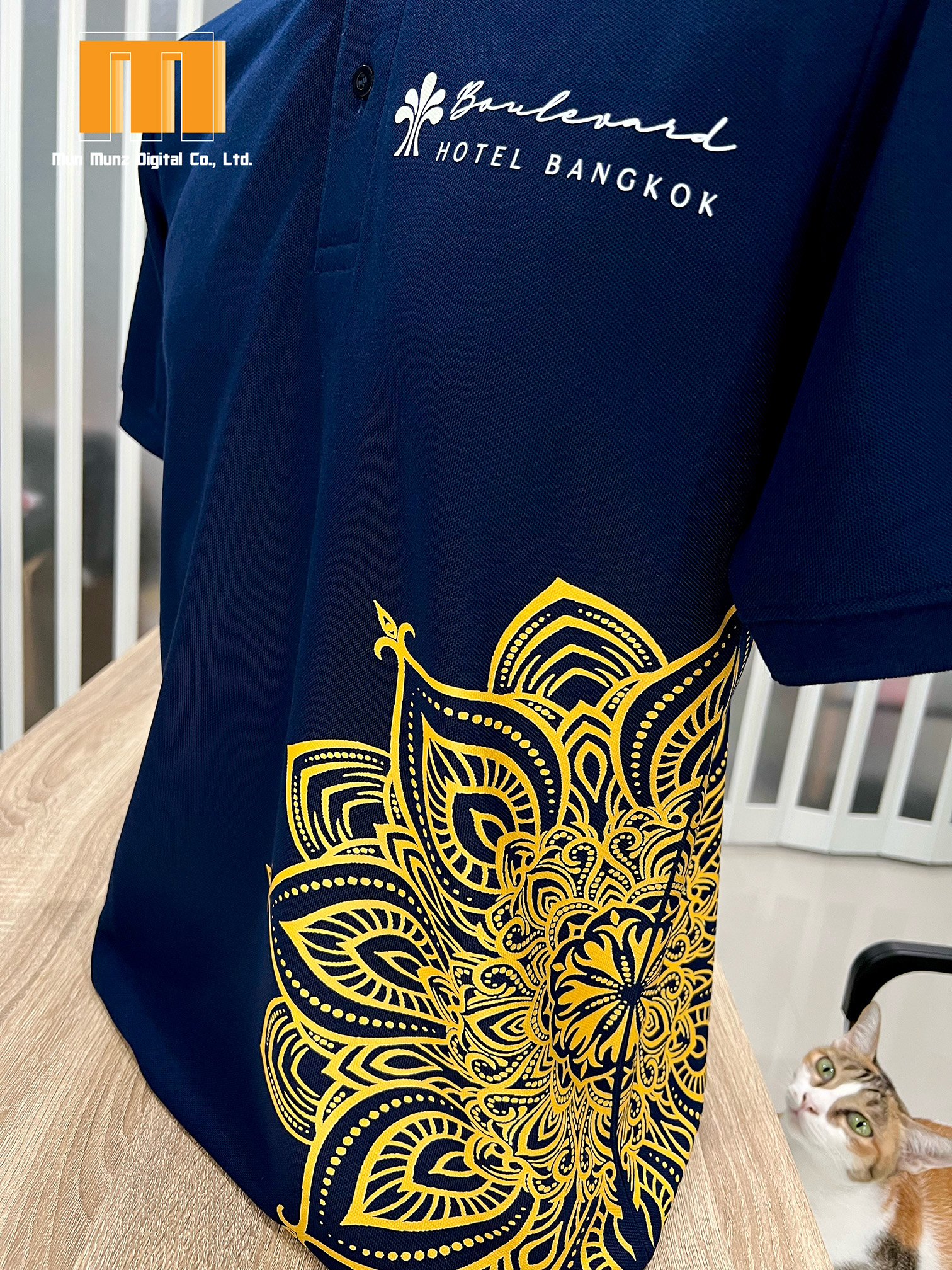 รับสกรีนเสื้อพนักงานโรงแรม