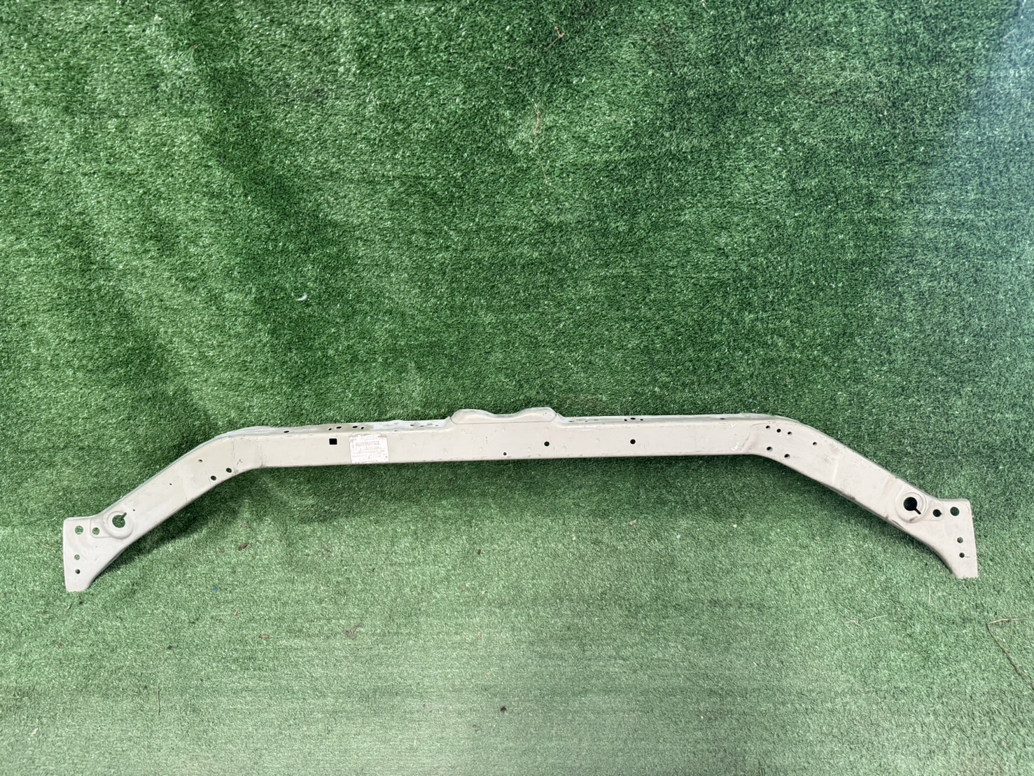 คานหม้อน้ำ Mitsubishi Pajero