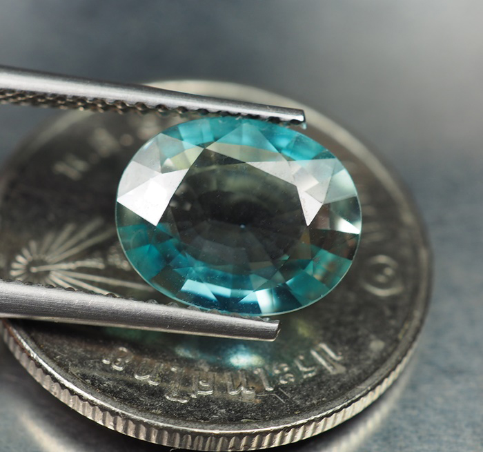 เพทายสีฟ้าเขียวทะเลสวยมาก (Zircon) 2.85 กะรัต