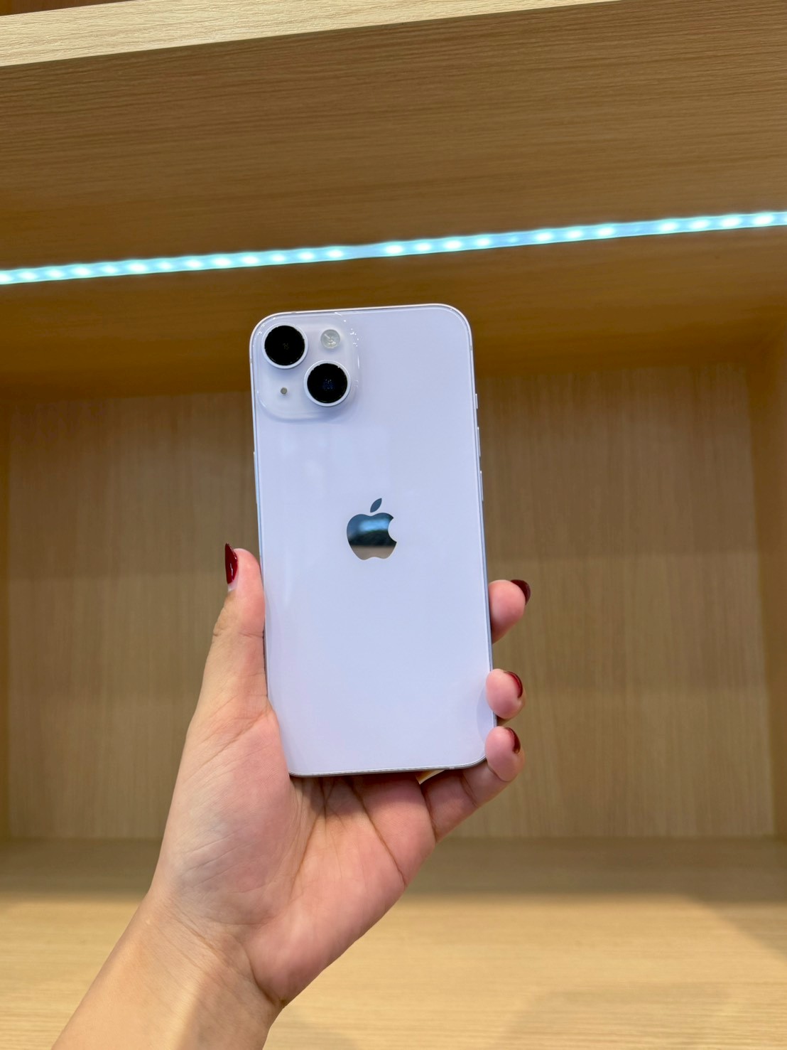 iPhone 14 128GB Purple