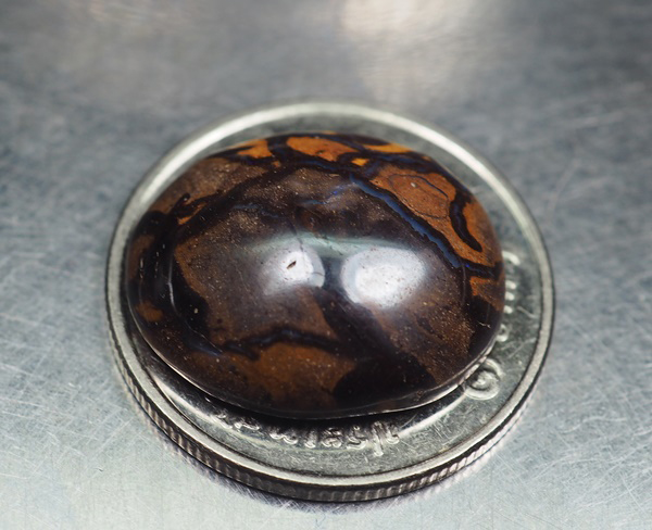 เมตริกมัลติโอปอล (Matrix Boulder Opal) 10.40 กะรัต