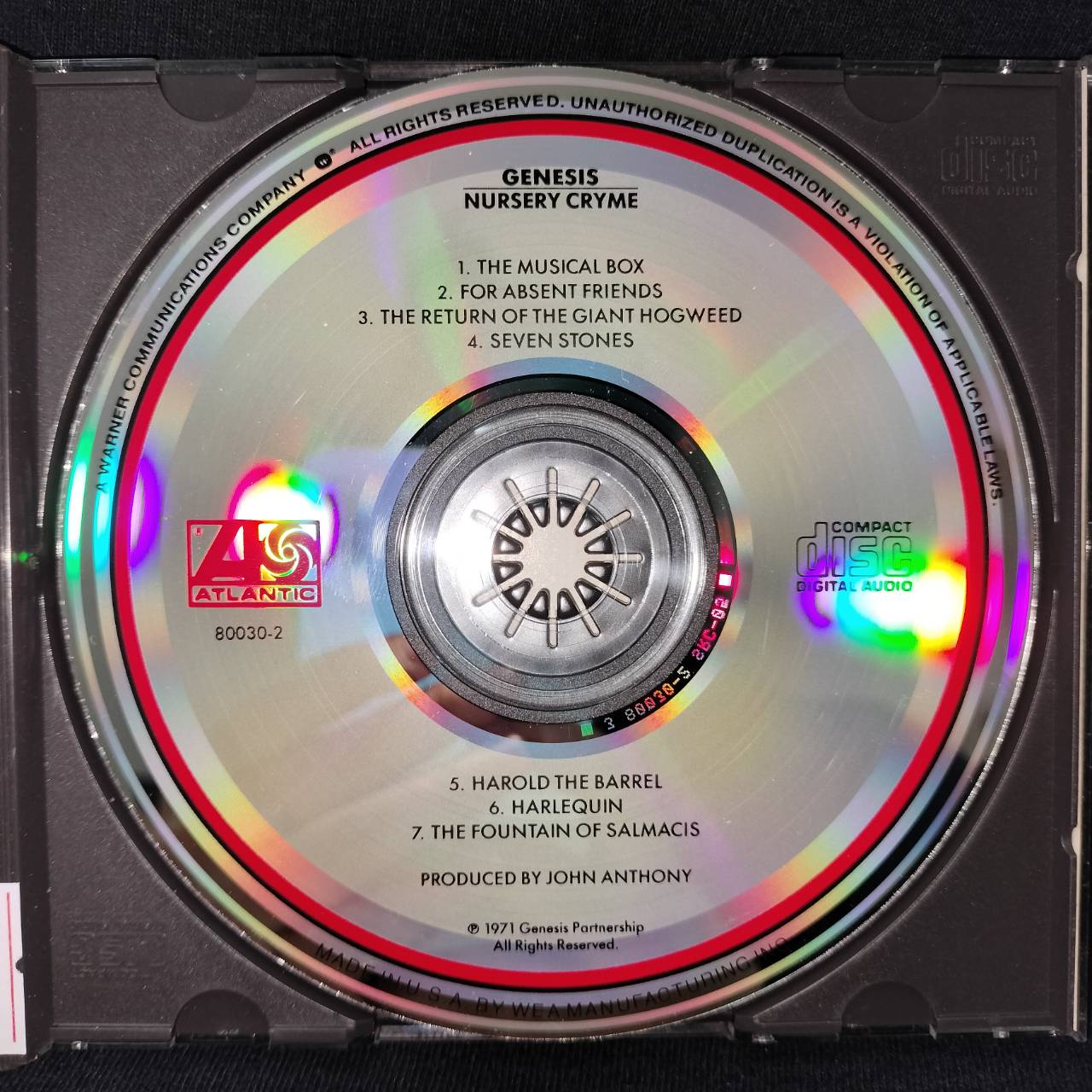 Genesis – Nursery Cryme / USA / ปกในมีคราบเก่าเก็บ / แผ่นดี