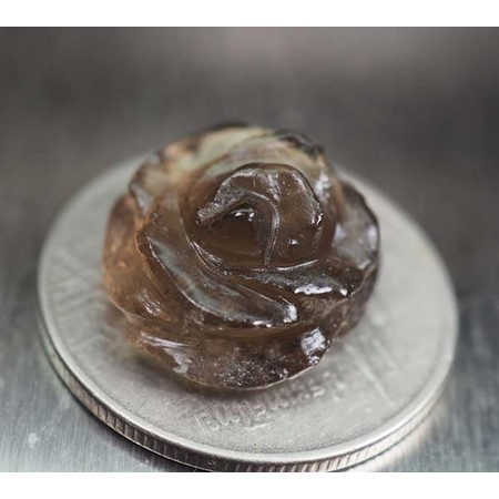 สโมคกี้ควอร์ตแท้ 7.15 กะรัตแกะเป็นรูปดอกไม้