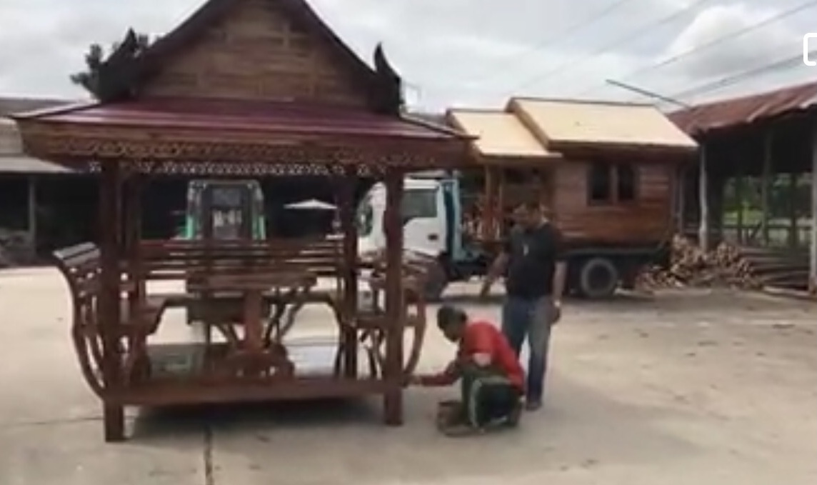 ( รหัส A3-รบ.6เสา ) ศาลา ไม้สัก สีเงา ระเบียงมี6เสา พิงลายสัปรด / ขนาด 2x2x3 เมตร (เพิ่มระเบียง 60 ซม.)