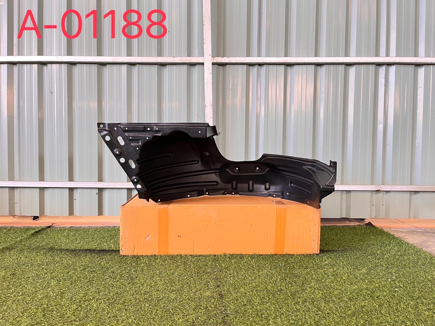 พลาสติกซุ้มล้อหน้า R Mitsubishi Mirage 2012-19 ใหม่แท้