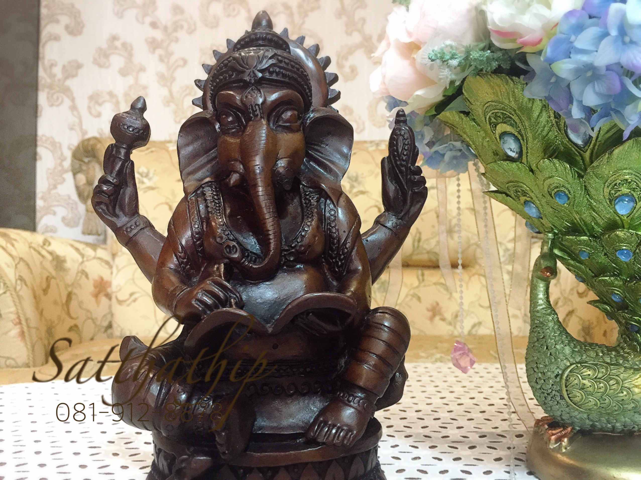 [สินค้าหมด - sold out***] พระพิฆเณศ ปางอ่านหนังสือ (เรซิ่น) - Ganesha: Lord of Success