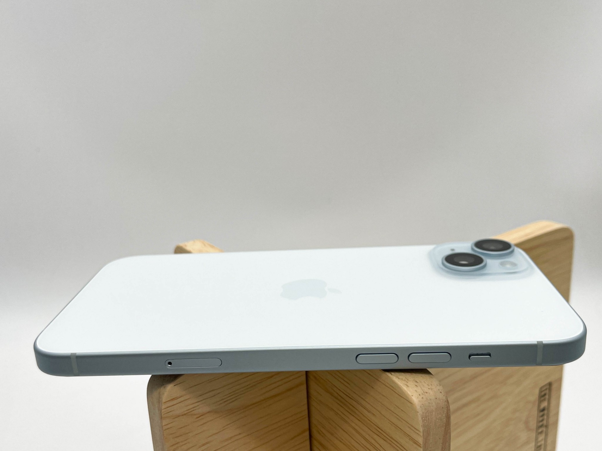 iPhone 15 Plus 128GB สี Blue