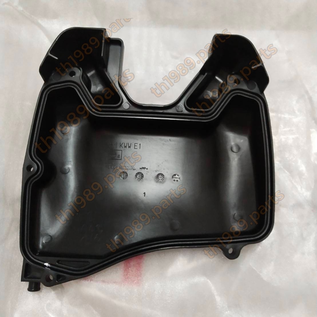 17235-KWW-640 ชุดฝาครอบเรือนไส้กรองอากาศ WAVE110I 2012-2018 , SUPERCUB ไฟเหลี่ยม อะไหล่แท้ HONDA