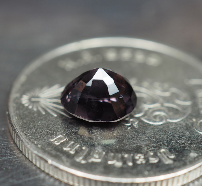 พลอยสปิเนล (Purple Spinel ) 1.15 กะรัตสีม่วง