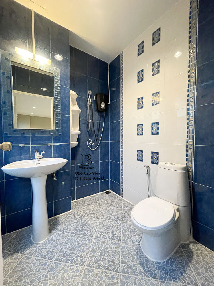 Townhouse Baan Klang Krung Rama3 For Rent