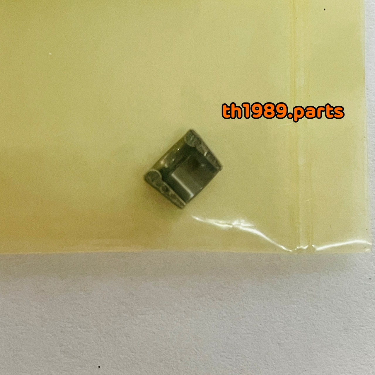 5TL-E2118-00 ปะกับล็อควาล์ว เล็บม้า FINN MIO FINO NOUVO GT125 GRAND FILANO รหัสเก่า 1AA-12118-00 อะไหล่แท้ YAMAHA