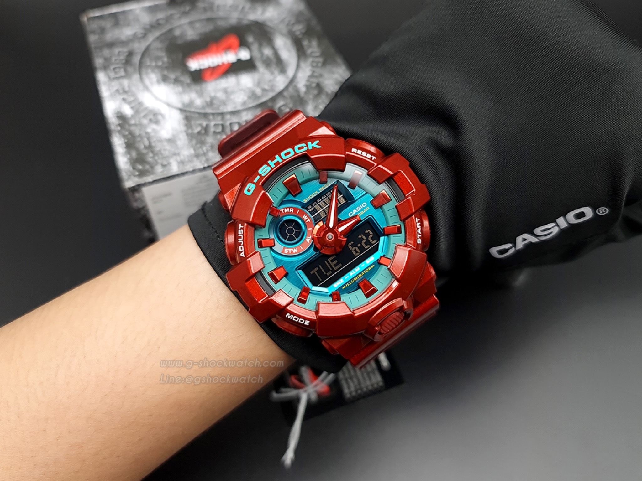 CASIO G-SHOCK นาฬิกาข้อมือ นาฬิกากันน้ำ นาฬิกาของแท้ ประกันศูนย์ CMG 1 ปี รุ่น GA-700DBR-4A