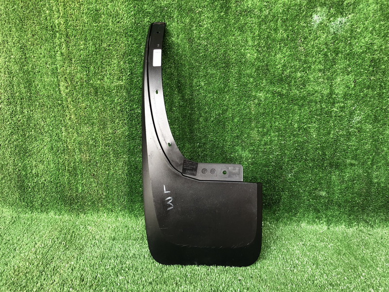 แผ่นกันโคลนรถยนต์