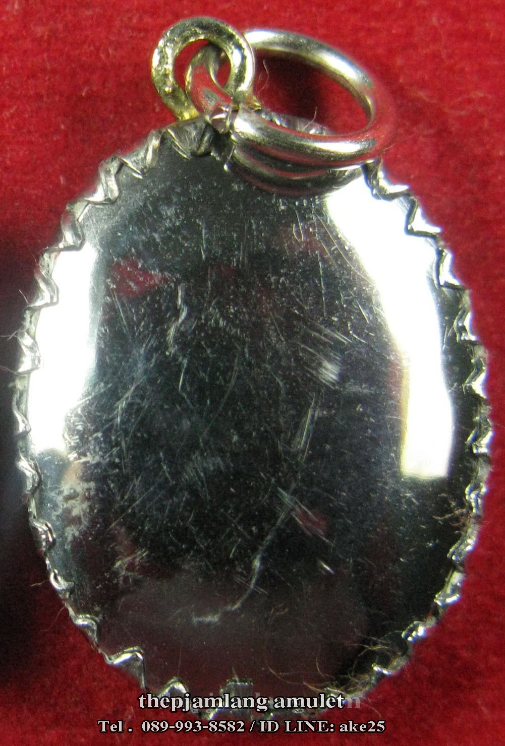 ล็อคเก็ต หลวงปู่ไข่ วัดบางเลน สุพรรณบุรี (ขนาด Size : 2 x 1.5 cm)