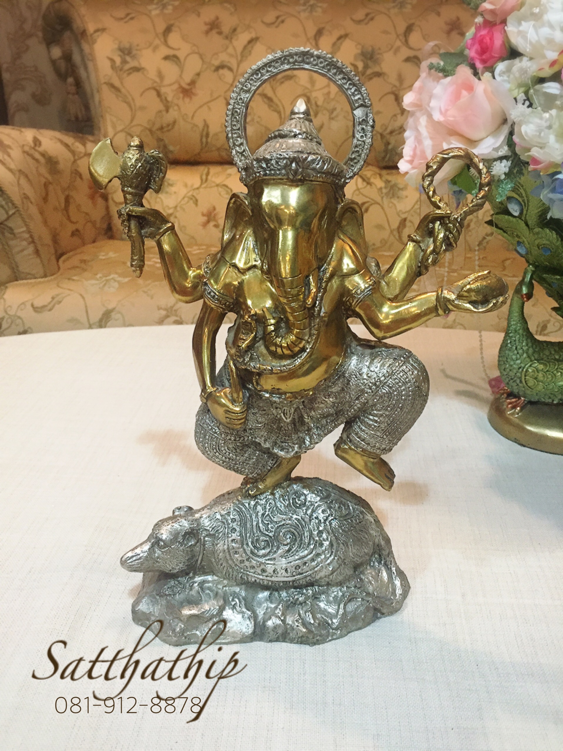 พระพิฆเนศ ปางพระวิชัย คณปติ (ทองเหลือง) - Ganesha: Lord of Success