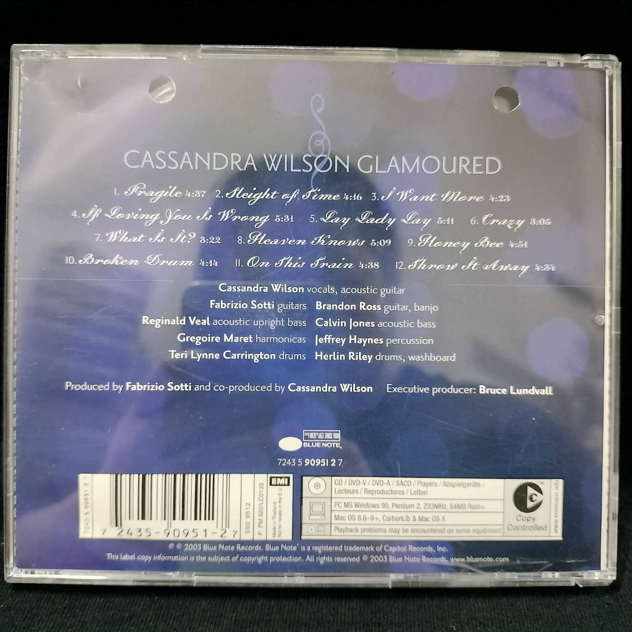Cassandra Wilson – Glamoured / THAILAND / ปกเจาะ / แผ่นดี