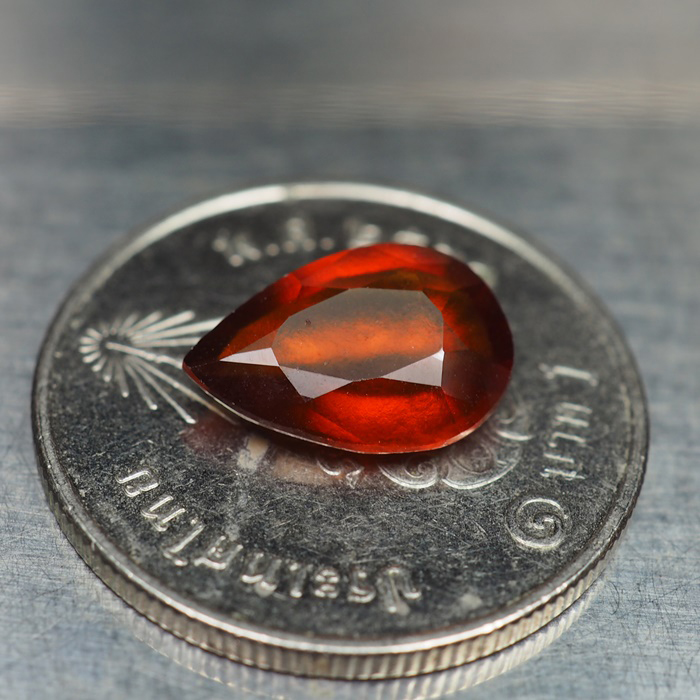 เฮสโซไนต์โกเมน (Hessonite) 1.90 กะรัต