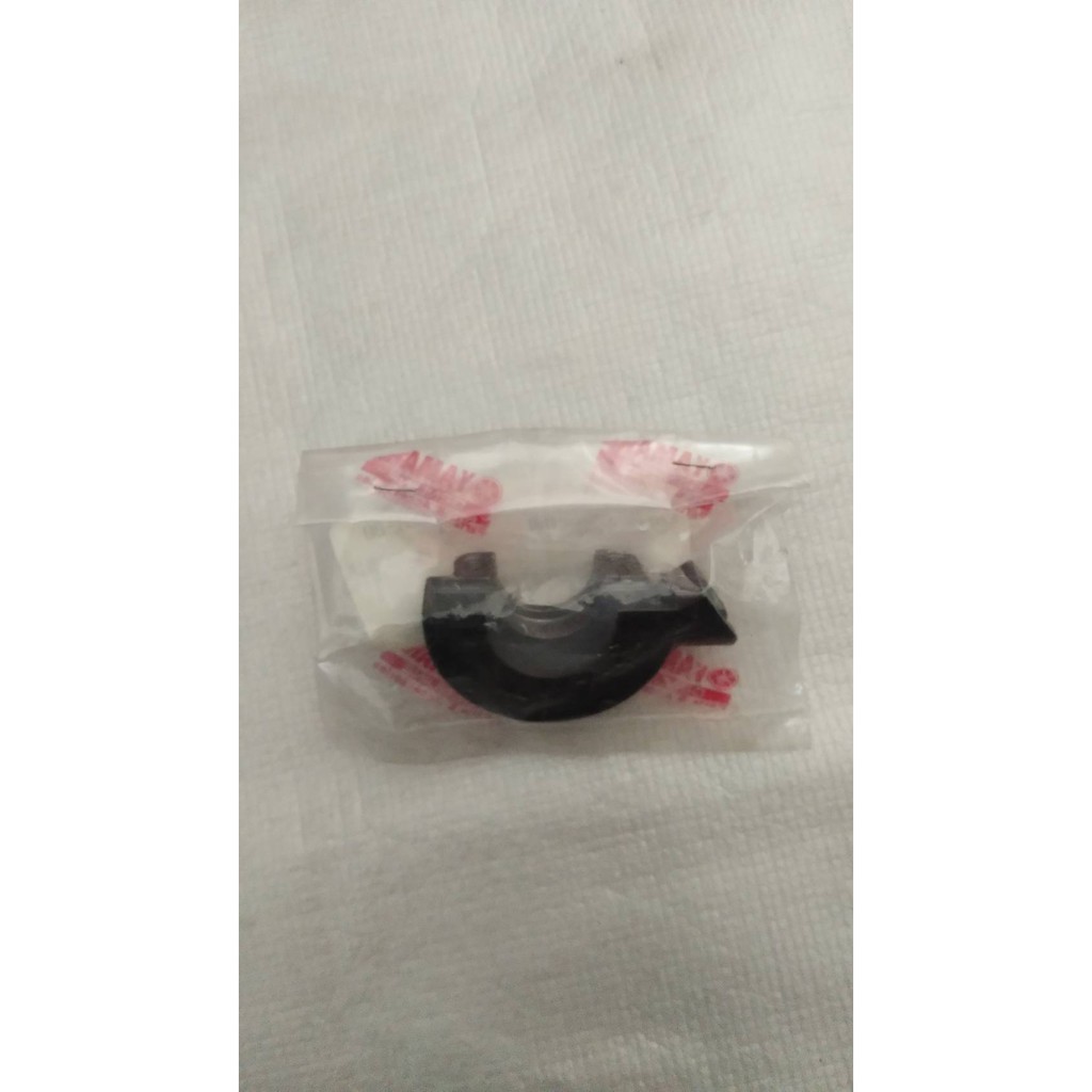 5P1-F6281-00 ปะกับปลอกคันเร่งหลัง SPARK115I 2013 , MIO115I , MIO125 , MIO125I , NOUVO135 , NOUVO SX รหัสเก่า 5P0-F6281-00 อะไหล่แท้ YAMAHA