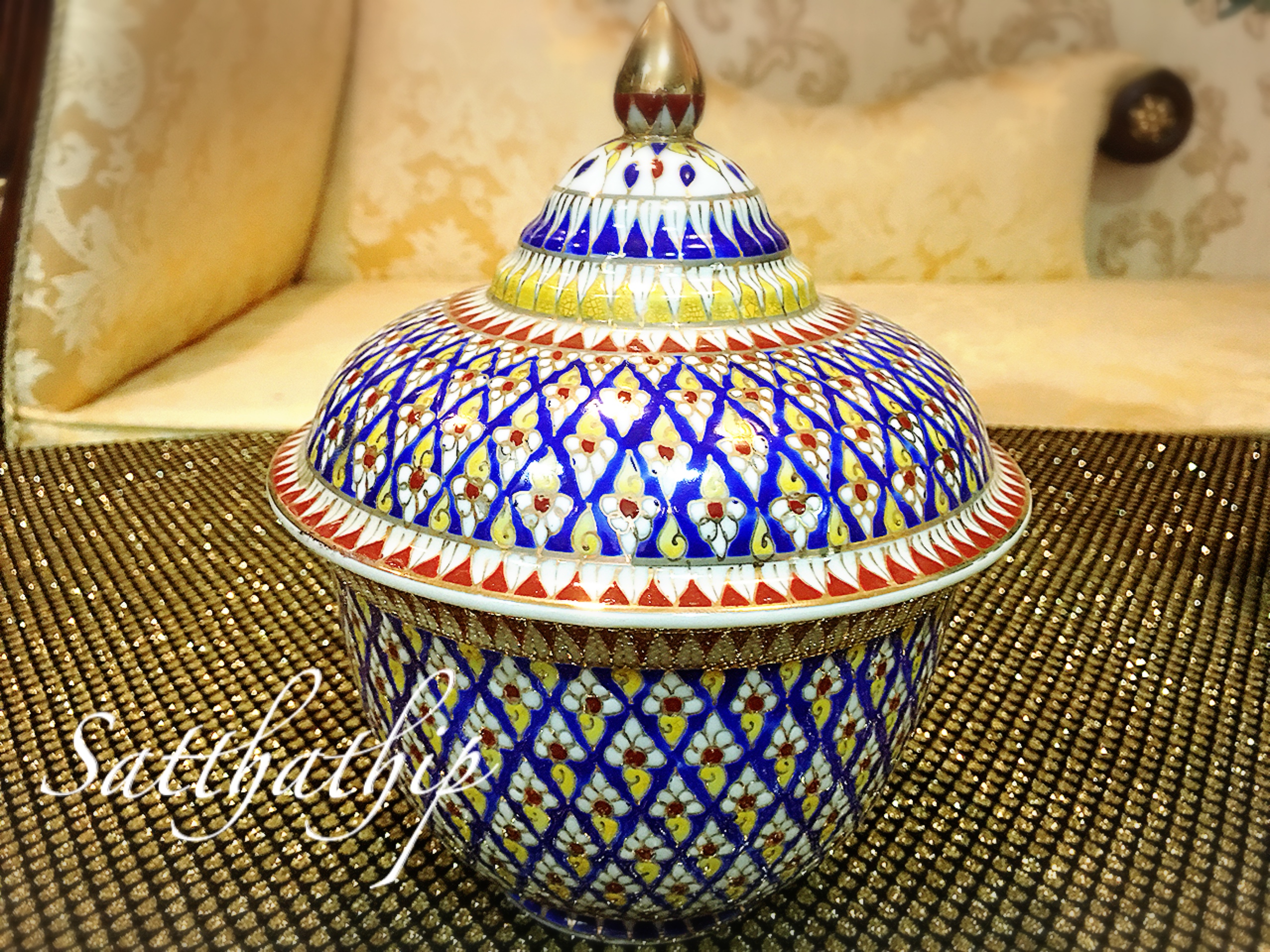 โกศอัฐิ เบญจรงค์ - โกศอัฐิ - โถอัฐิ