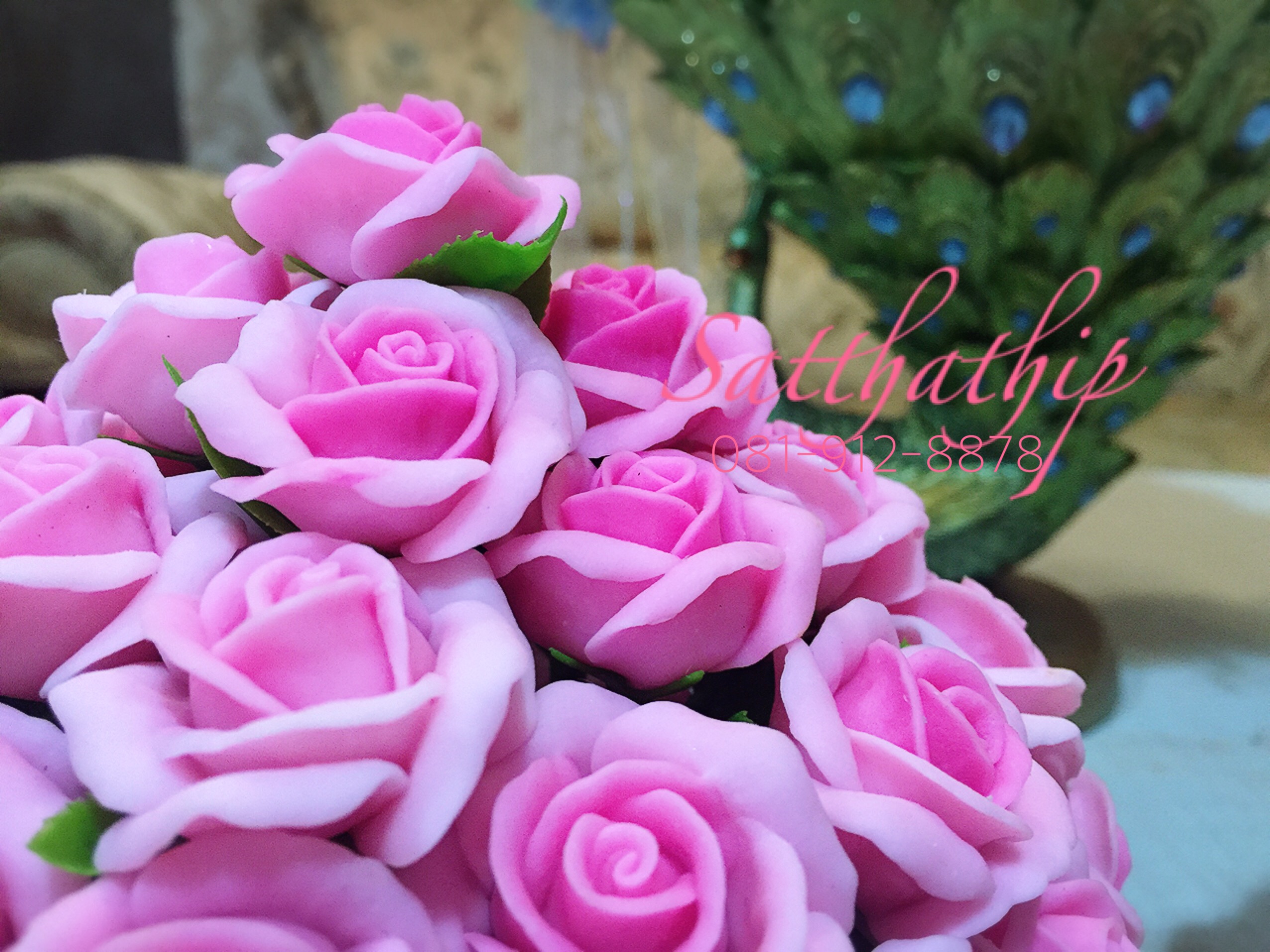 พานพุ่มดอกกุหลาบ - พานพุ่มดอกกุหลาบ (สีชมพู) ประดิษฐ์จากดิน - Rose Flower - Phan bush