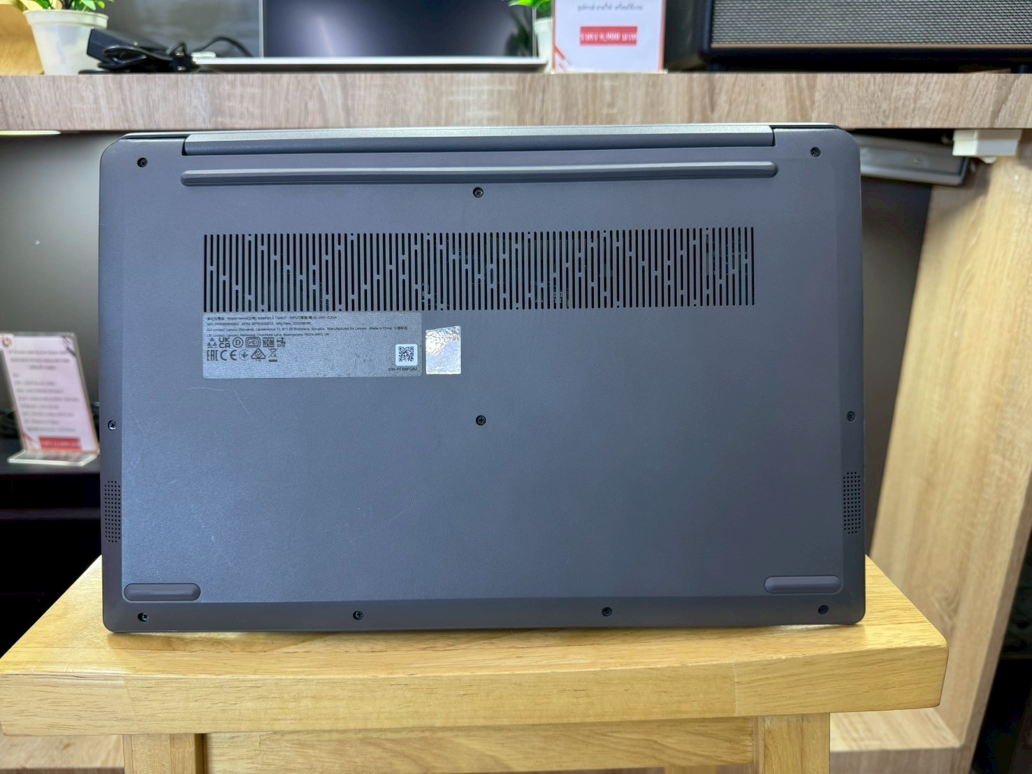 Lenovo IDEAPAD 3 15IAU7-82RK00ABTA (ARCTIC GREY)