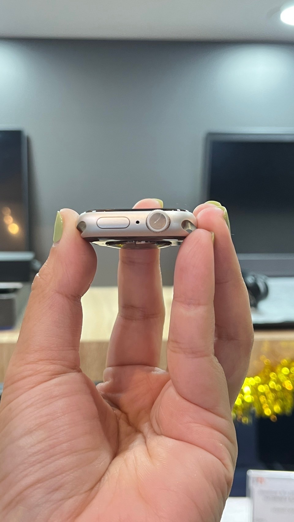 Apple Watch Series 9 GPS 41mm สีStarlight