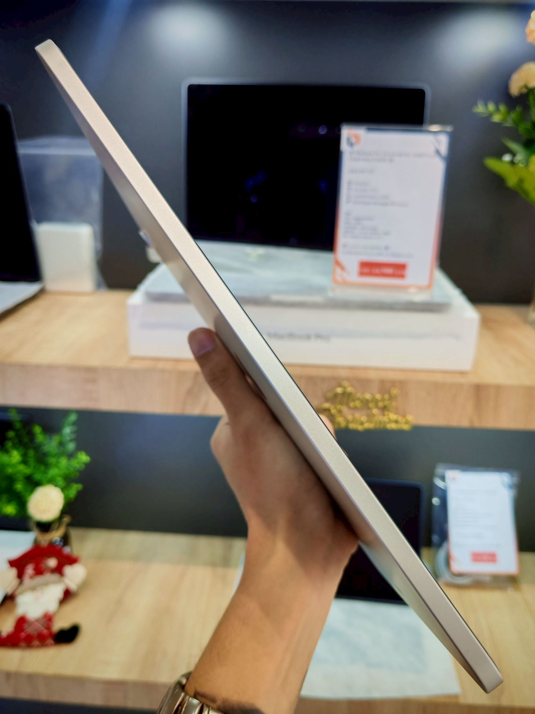 iPad Air 11-inch (M2) 128GB Starlight (Wifi)