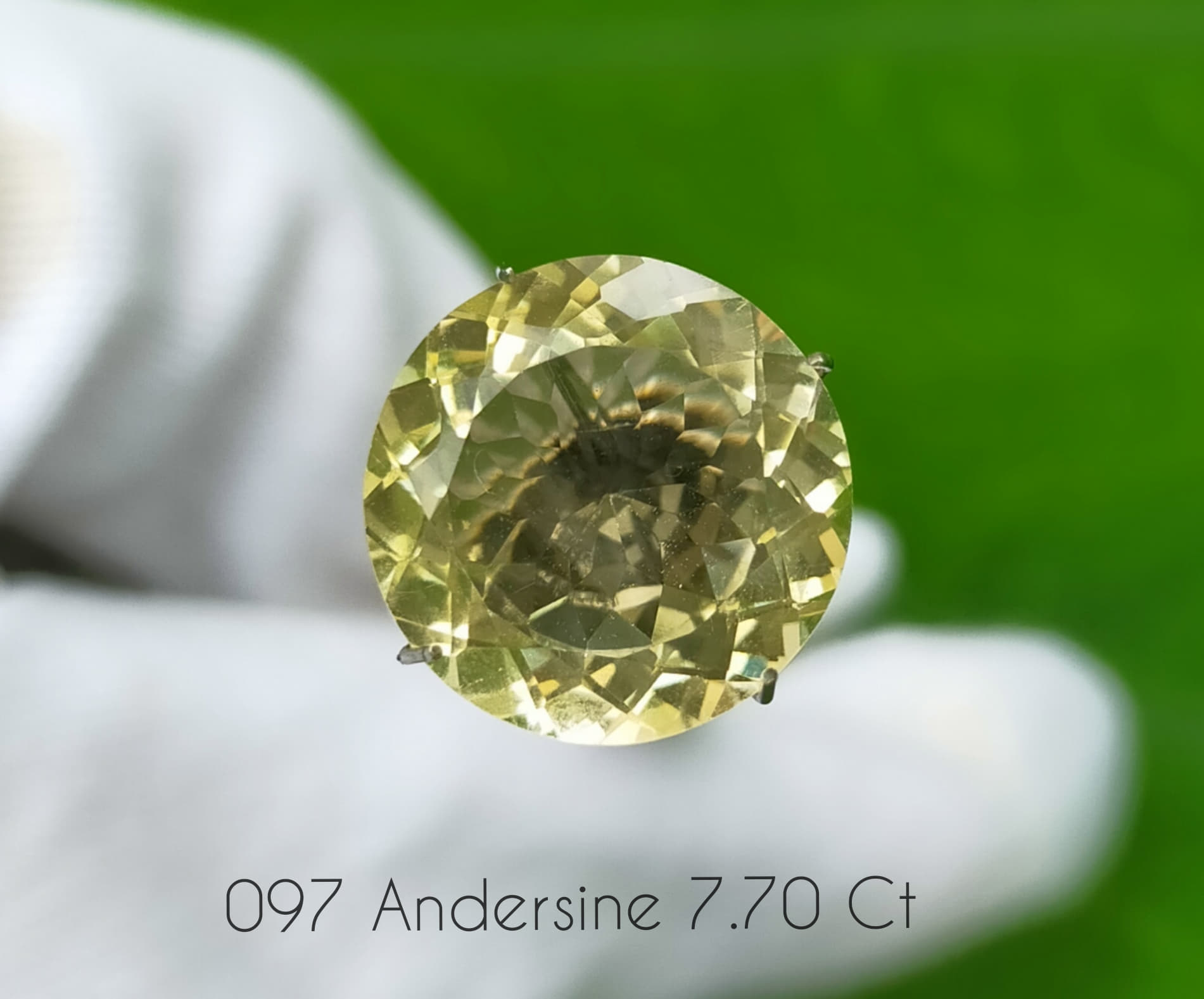 พลอยแอนดีซีน ( Andersine ) 7.70 กะรัต