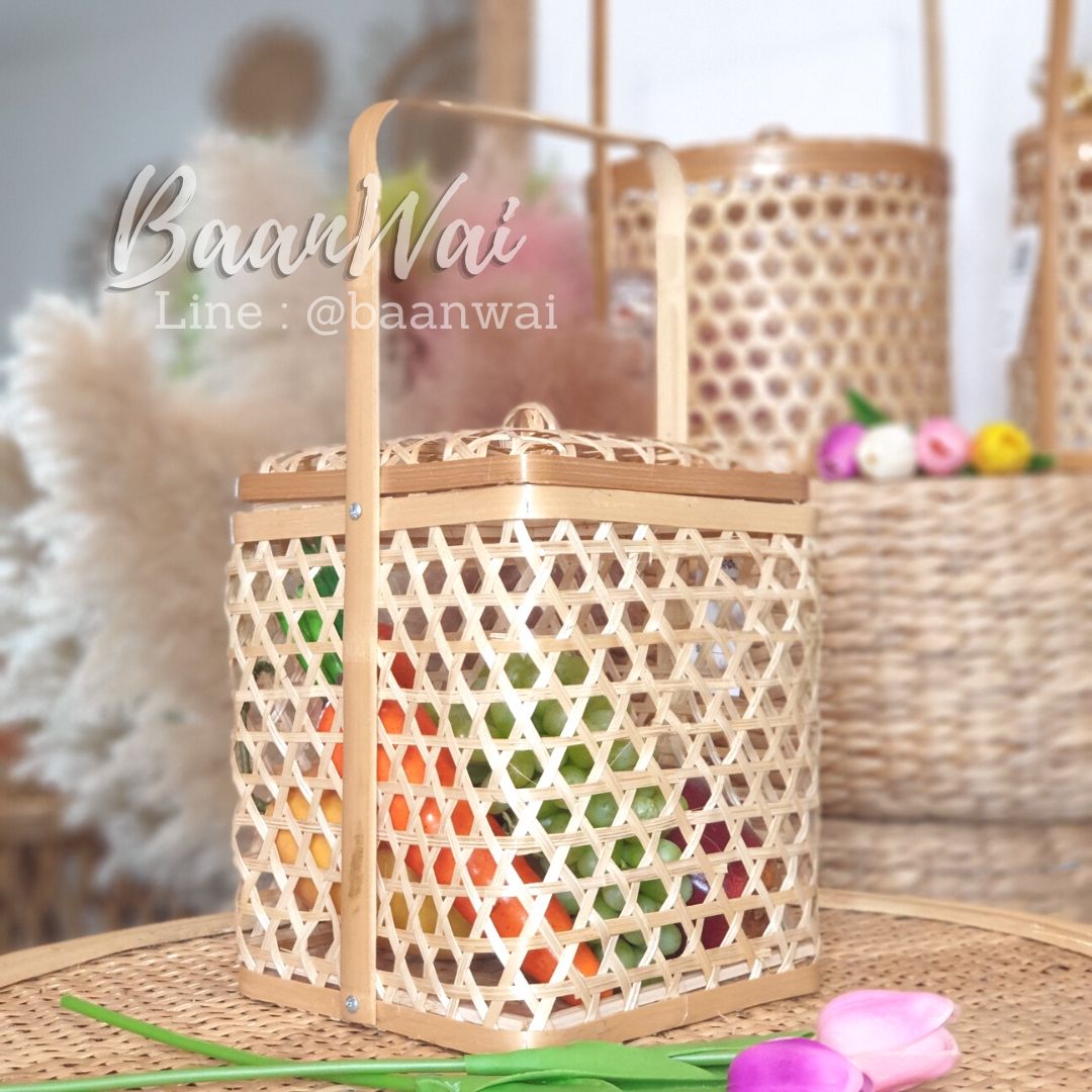 ปิ่นโตไม้ไผ่ ปิ่นโตชะลอม ทรงเหลี่ยม ขนาด 7*8 นิ้ว