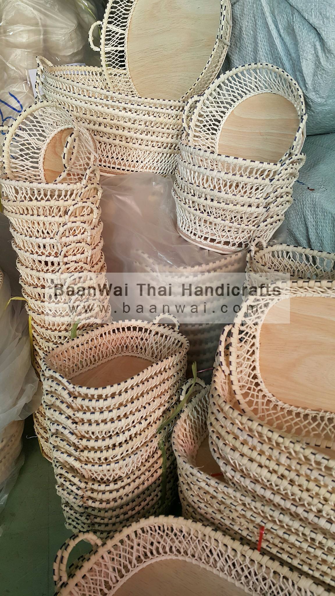 ตะกร้าหวาย ก้นกระดาน ทรงกลม ขนาด 5 นิ้ว