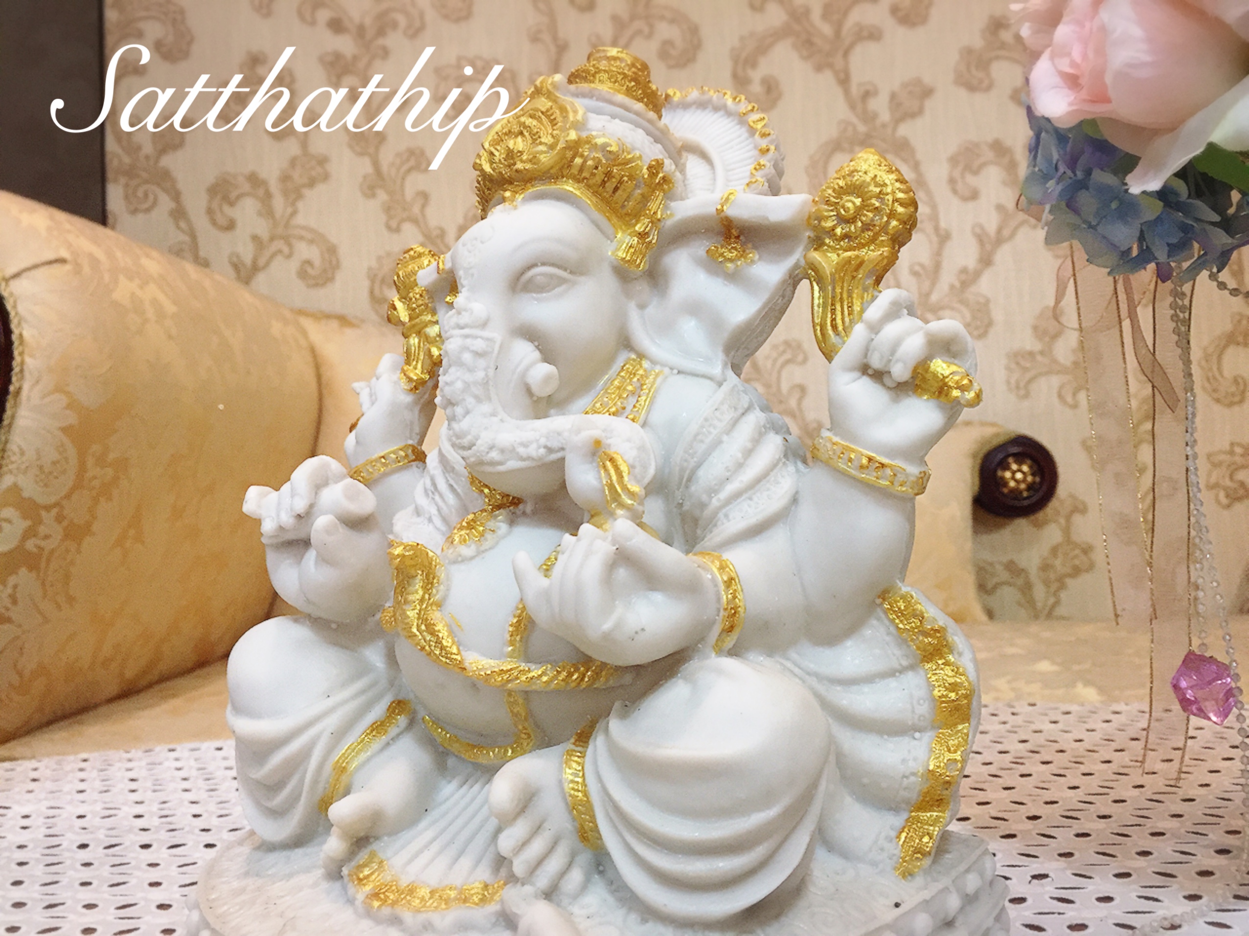 พระพิฆเนศ ปางสัมปทายะคเณศ (เรซิ่น) - Ganesha: Lord of Success