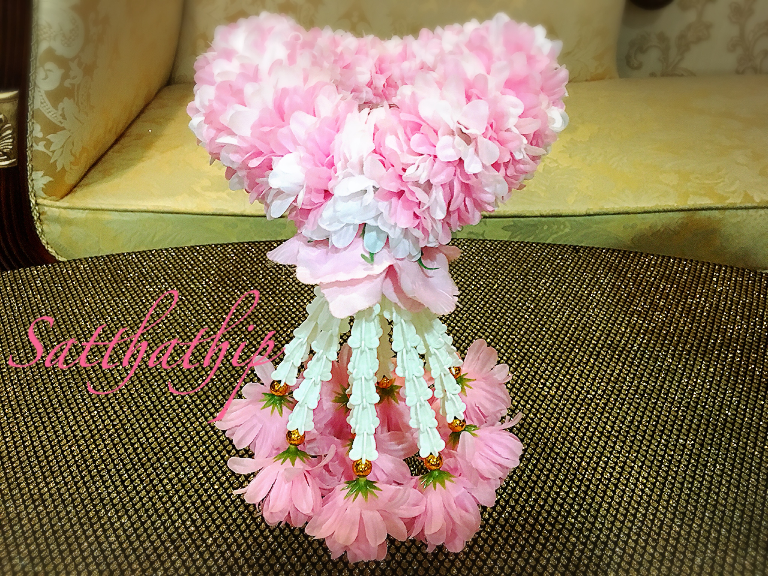 พวงมาลัยผ้า - พวงมาลัยดอกมัม ประดิษฐ์ - พวงมาลัยถวายศาลพระภูมิ - Fabric Garland