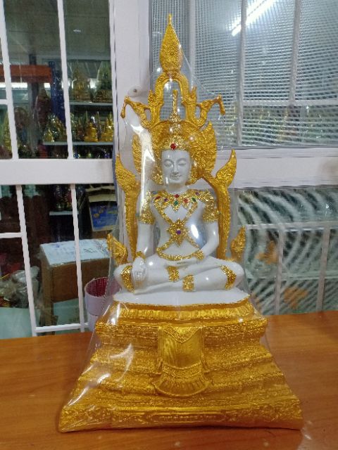 สมเด็จองค์ปฐม ทรงเครื่อง พระพุทธเจ้าองค์เเรก องค์ใหญ่ ฐานกว้าง 14 นิ้ว