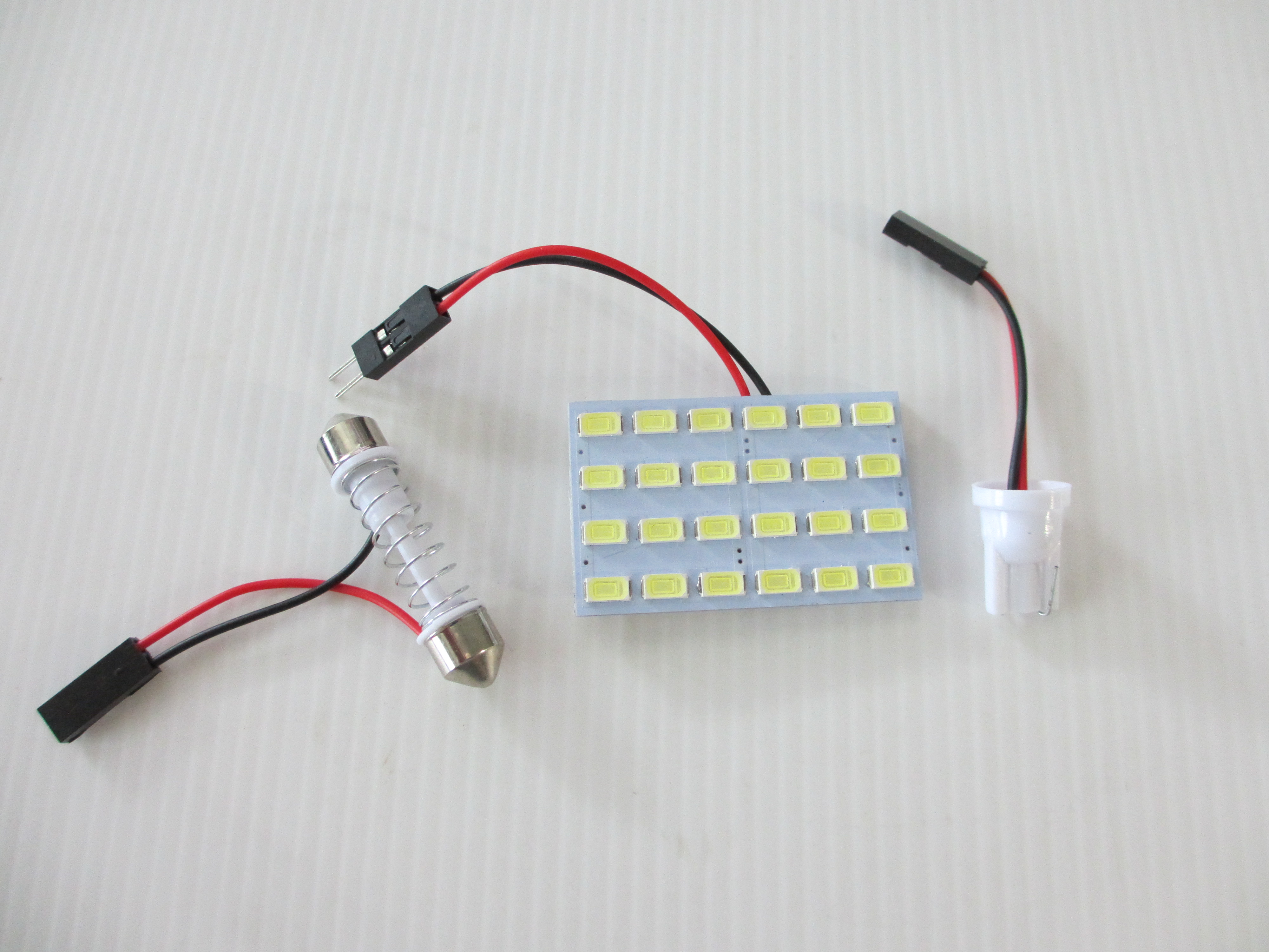 ไฟเพดาน LED 24ชิป F5630 24V ไฟในเก๋ง ไฟห้องโดยสาร สำหรับรถบรรทุก